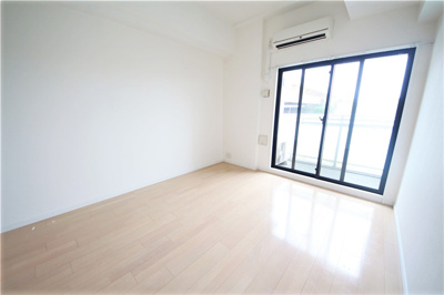 【洋室】 | サムティ北梅田VESSEL