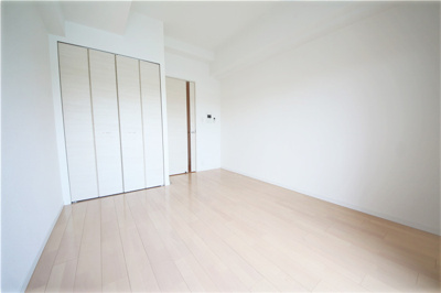 【洋室】 | サムティ北梅田VESSEL