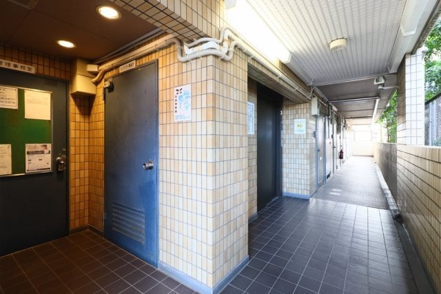 【エントランス】 | ルーブル大井町