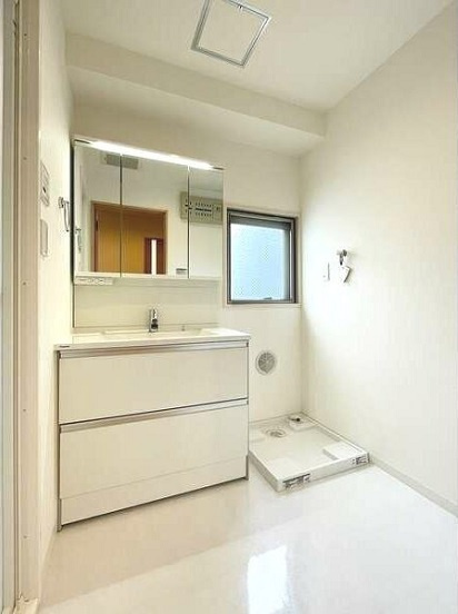 中央区日本橋人形町１丁目の賃貸マンションのその他|洗面