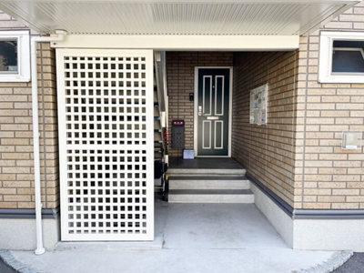 【エントランス】 | ジュネス椿B