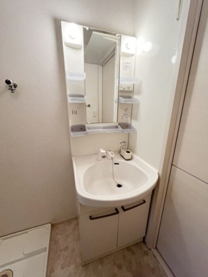 【洗面所】 | ジュネス椿B