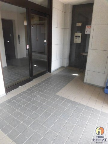 ロイヤルマンション美男川　錦館のエントランス|エントランスです
