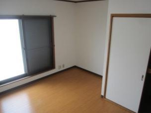 【洋室】 | ハイツ山の辺