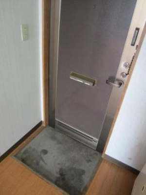 【玄関】 | ハイツ山の辺