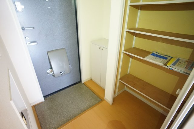 クローカスSの玄関