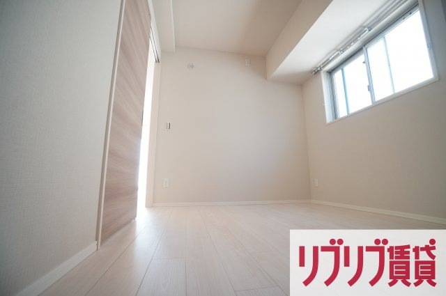 IS（イズ）の洋室