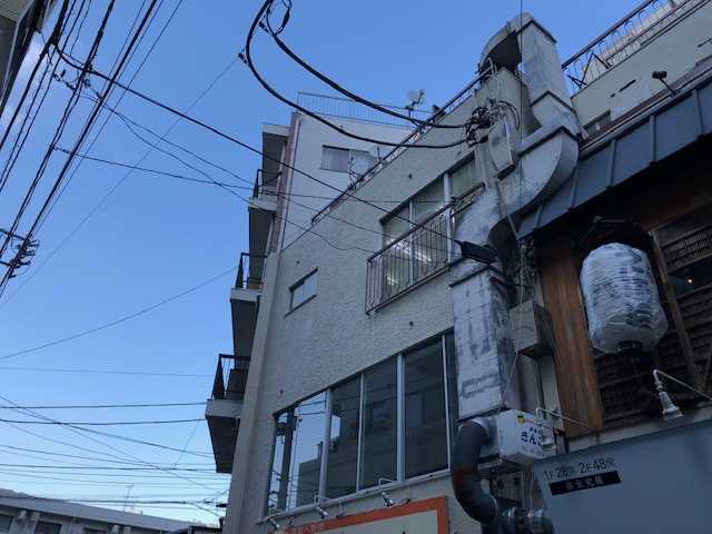 吉野ビルの外観