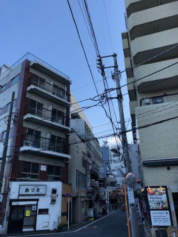 吉野ビルの外観