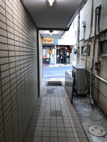 吉野ビルのロビー