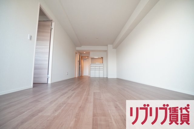 IS（イズ）の居間・リビング