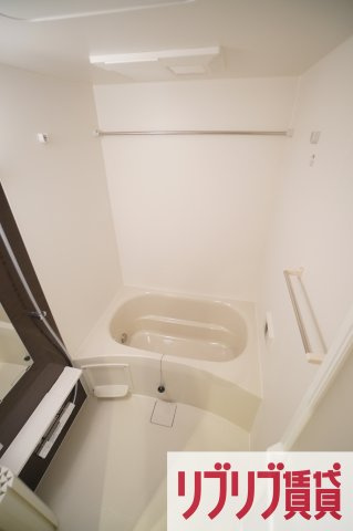 IS（イズ）の浴室