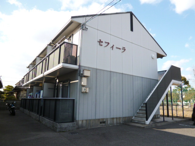 倉敷市日吉町のアパートの外観