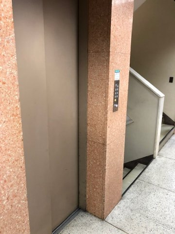 東京銀座ビルディングのロビー