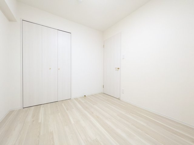 コンフォリアたまプラーザの洋室