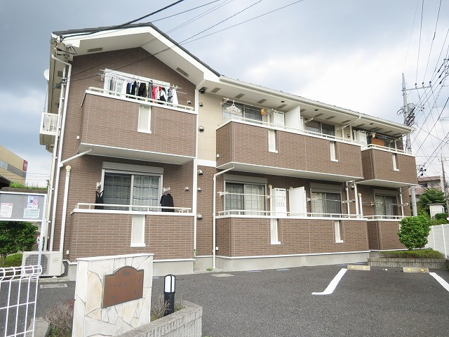 ローレル・アイ