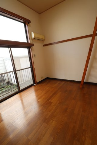 メゾンSの居間・リビング