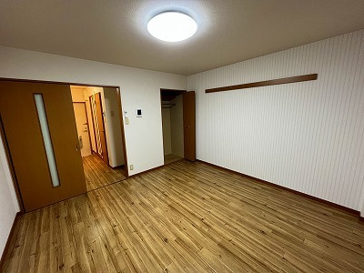 【居間・リビング】 | アザリア長山