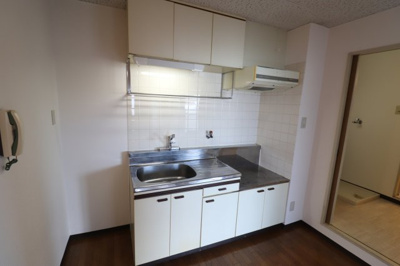 【キッチン】 | ルナ小山