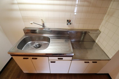 【キッチン】 | ルナ小山