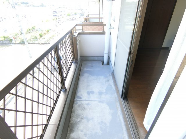 暁21うえき2号館のバルコニー