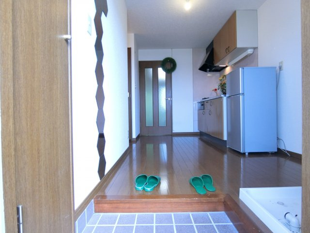 暁21うえき2号館の玄関