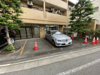 【駐車場】 | グランメゾンタムラ