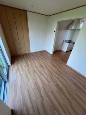 【洋室】 | ジャスミンコート