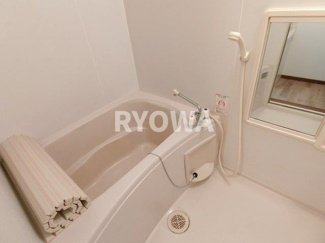 【浴室】 | ステラ綾瀬 | 掲載の写真は退去前の写真となります。