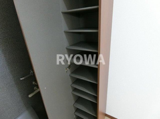 【収納】 | ステラ綾瀬 | 掲載の写真は退去前の写真となります。