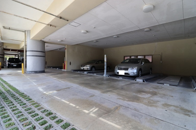 【駐車場】 | フリーベル天久新都心