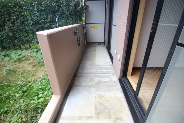 サンヒルズ泉のバルコニー