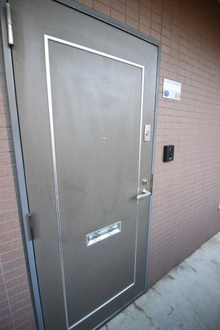 サンヒルズ泉の玄関