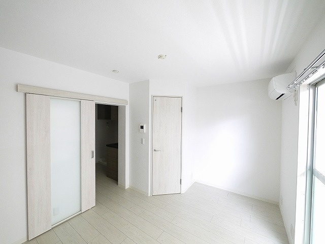 ドムール佐保川の居間・リビング