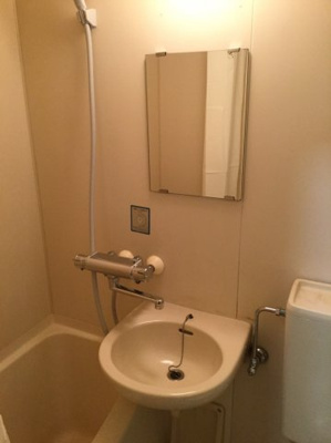 【浴室】 | ロイヤルコーポ北中島