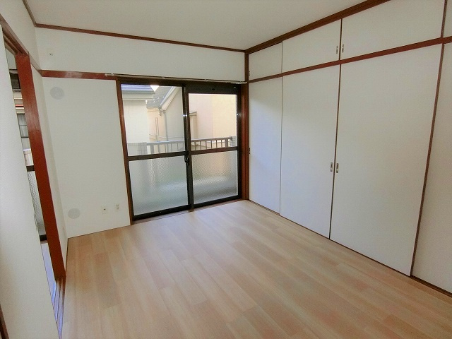 ヒルサイド山王の洋室