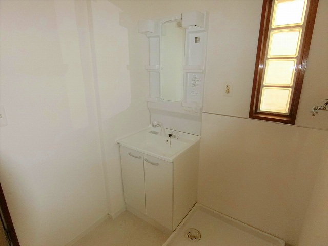 ヒルサイド山王の独立洗面台