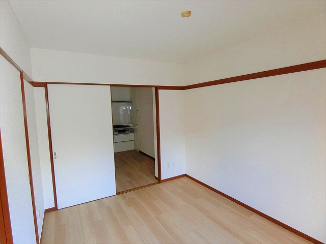 ヒルサイド山王の洋室