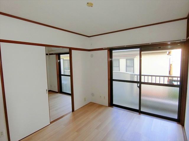 ヒルサイド山王の洋室