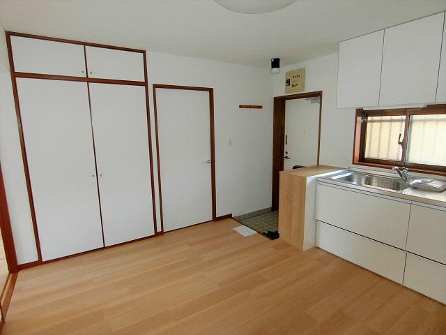 ヒルサイド山王の居間・リビング