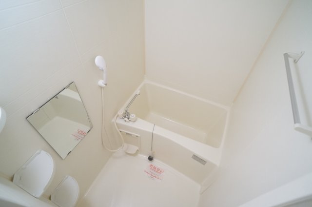 シャルマンロードの浴室