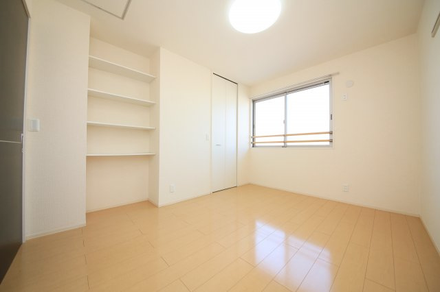 クラベールの洋室