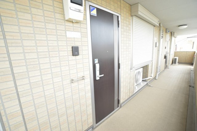 【玄関】 | リヴァージュ　参番館