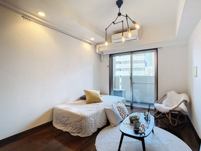 【洋室】 | パレステュディオ渋谷本町 | ※家具・小物はイメージです