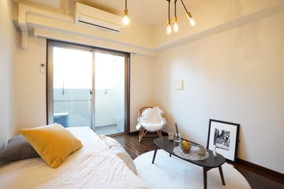 【洋室】 | パレステュディオ渋谷本町 | ※家具・小物はイメージです