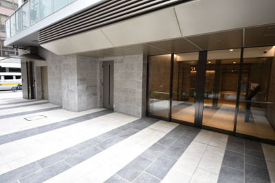 【エントランス】 | ブランズ大阪本町