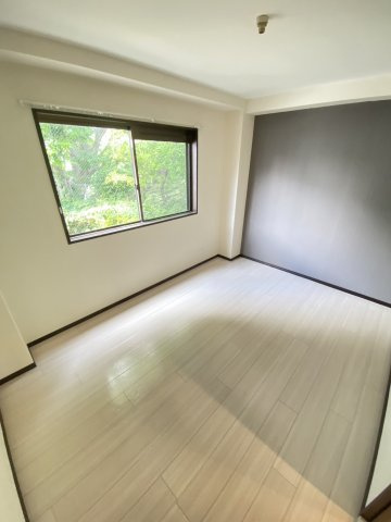 サニーヒル石名坂の内装