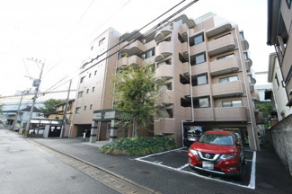 【外観】 | 室見駅から徒歩10分の静かな住宅地です。通勤・通学や毎日のお買い物も便利
【駐車場空き有】【姪浜小 徒歩14分】