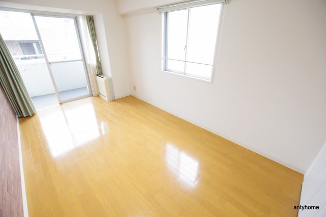 プレジール靭公園　仲介手数料無料の寝室