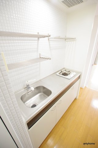 プレジール靭公園　仲介手数料無料のキッチン